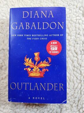 Diana Gabaldon Outlander Paperback 2001 Seal Books Used ISBN 978-0-7704-2879-2